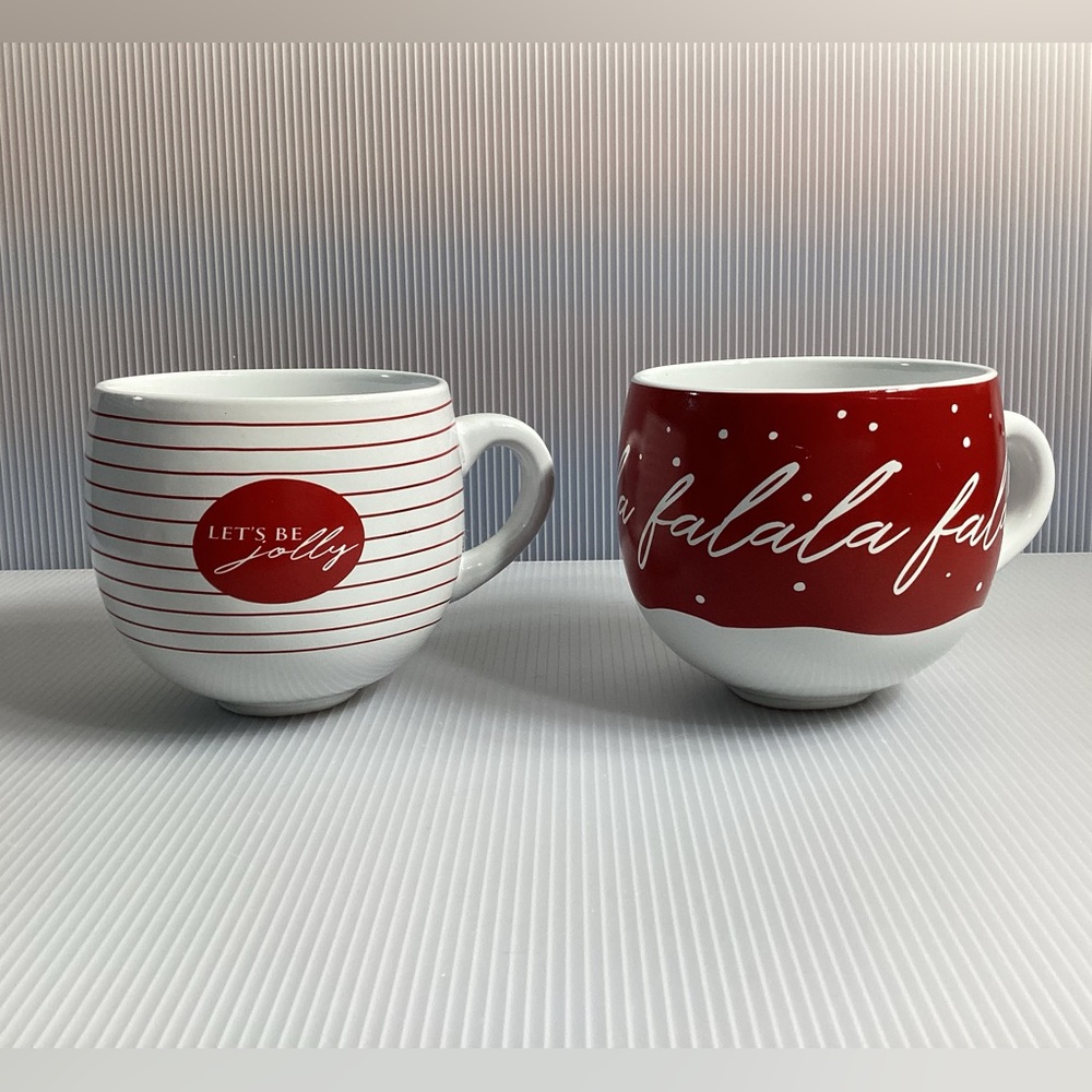 Set of 2 Modern Gourmet Foods Christmas Mugs